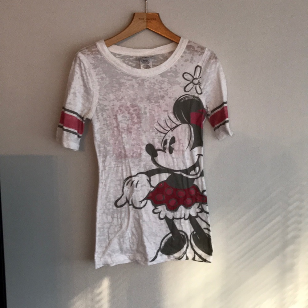Minnie Mouse shirt